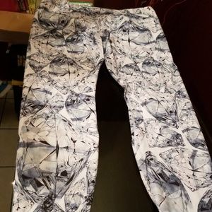 LIMITED EDITION WOMEN NIKE DRIFIT SET